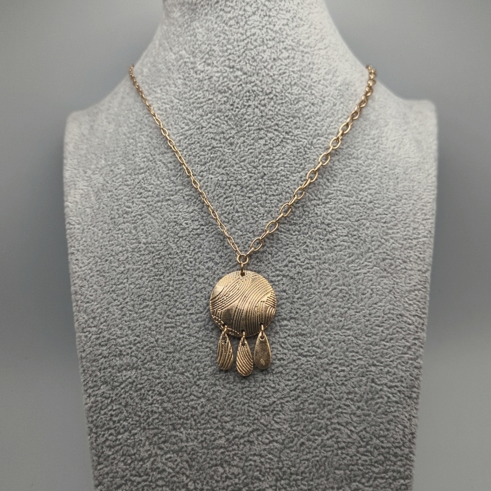 The Sak Gold Dual Style Chain With Dangle Pendant